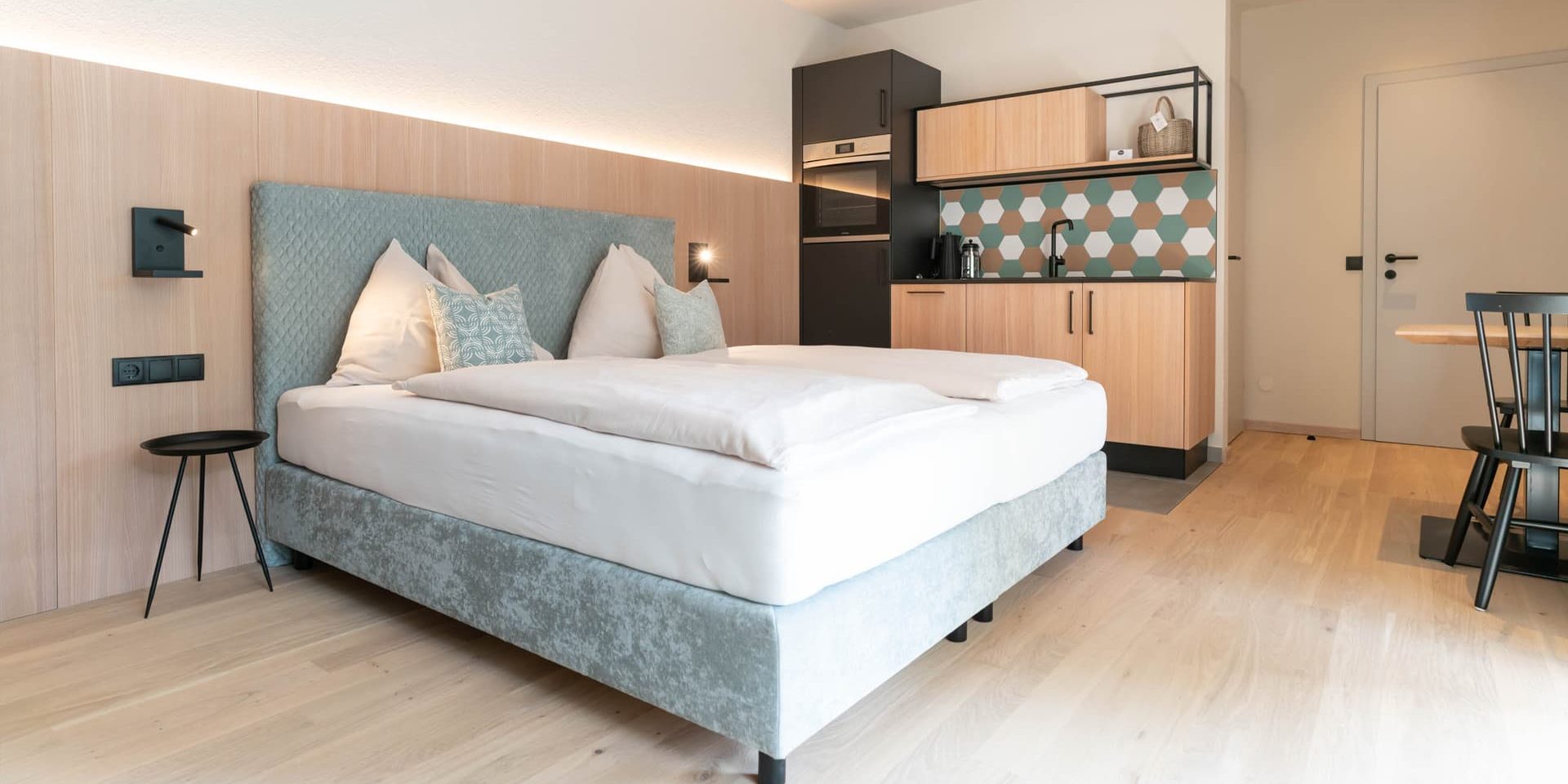 Moderne, sechseckige Wandfliesen im Fliesenspiegel Moderne, sechseckige Wandfliesen im Fliesenspiegel