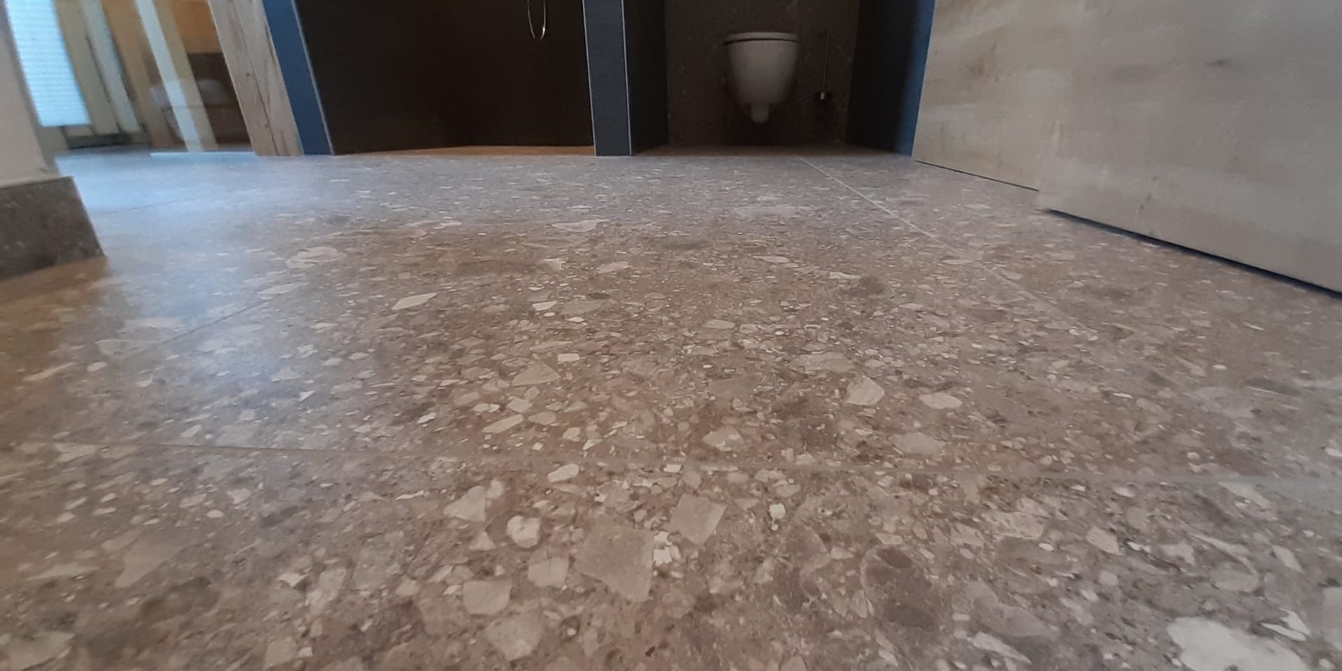 Pflegeleichte Bodenfliesen in den Ferienapartments