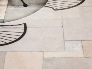 Terrassenboden im römischen Verband